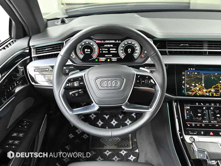 Audi A8 — photo 13