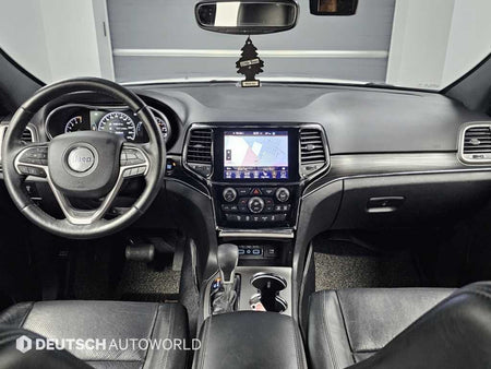 Jeep Cherokee — photo 07
