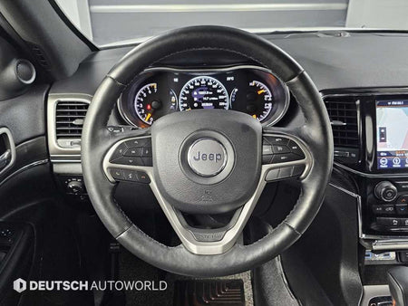 Jeep Cherokee — photo 13