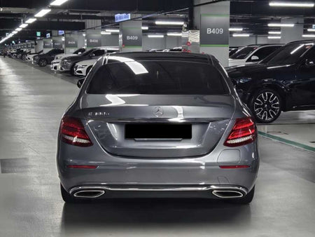 Mercedes-Benz E-Class — photo 03