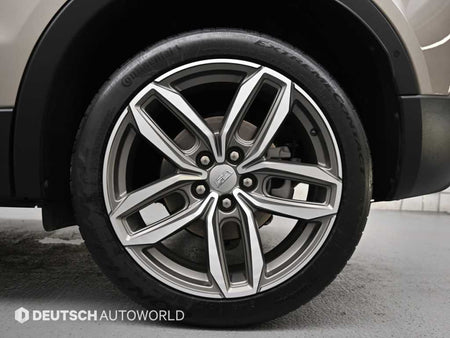 Cadillac XT4 — photo 05