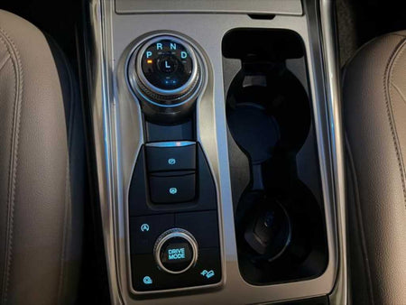 Ford Explorer — photo 13