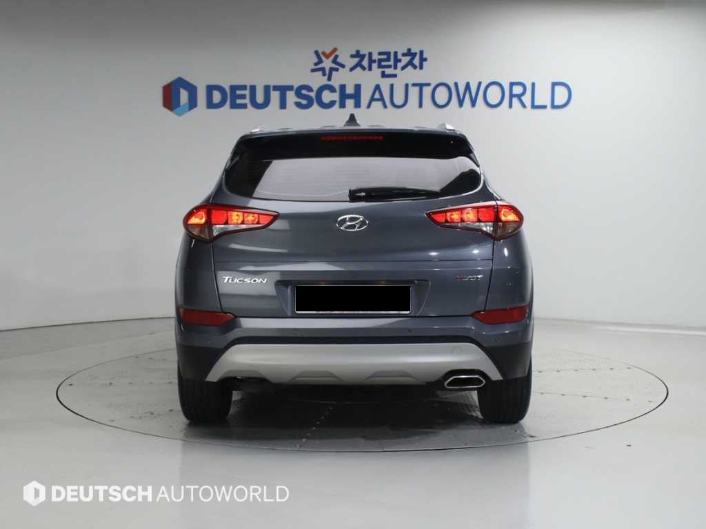 Hyundai Tucson — photo 04