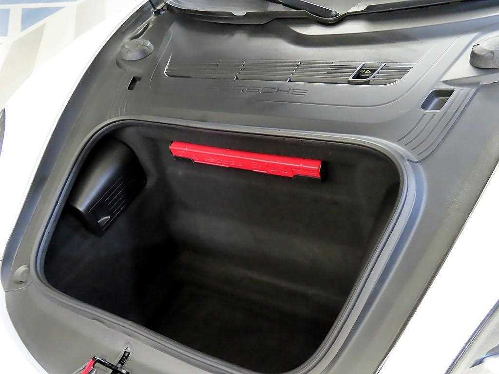 Porsche 718 — photo 19