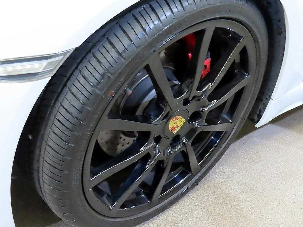 Porsche 718 — photo 20