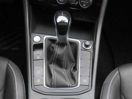 Volkswagen Jetta — photo 12