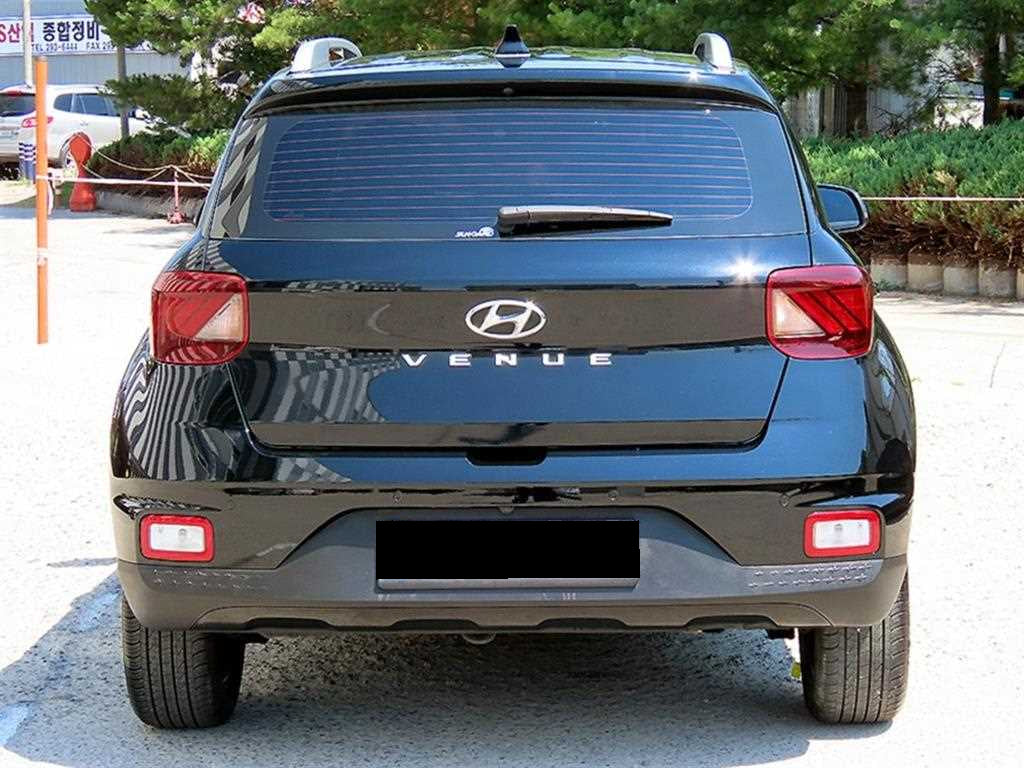 Hyundai Venue — photo 04