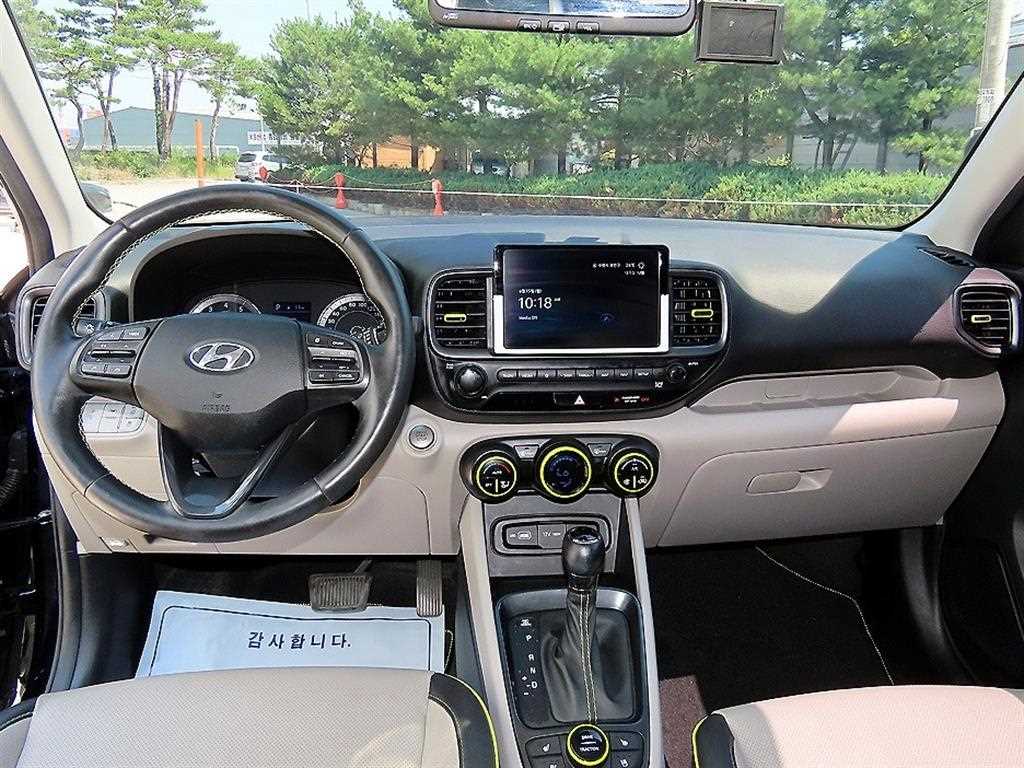 Hyundai Venue — photo 07