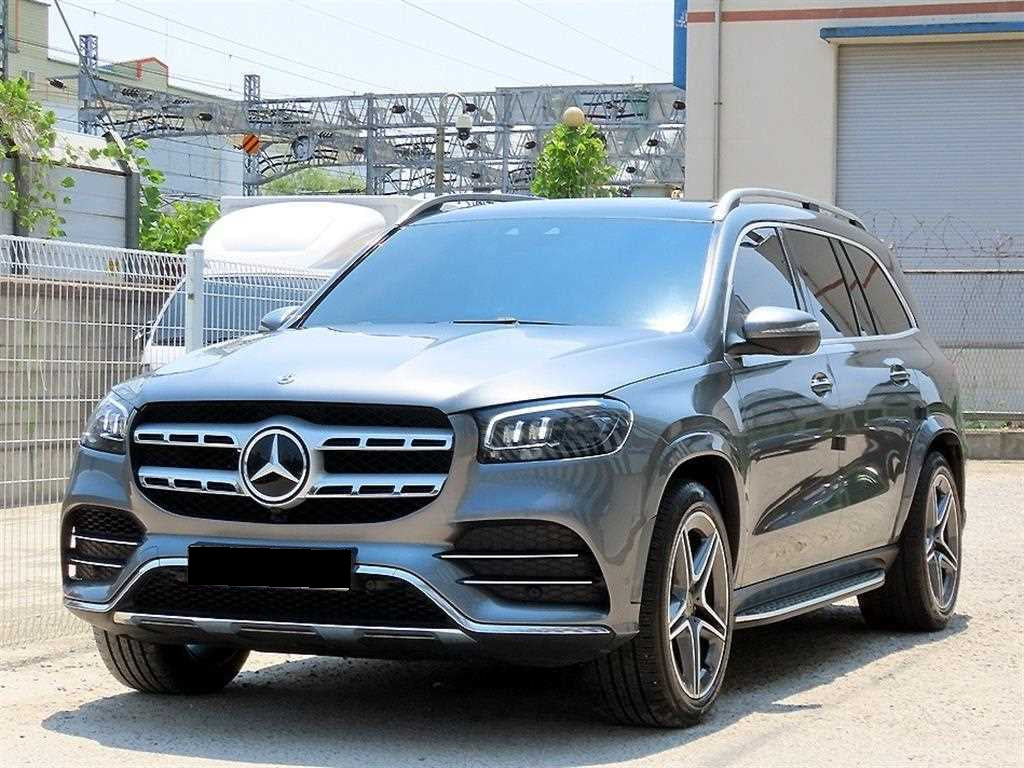 Mercedes-Benz GLS-Class — photo 01