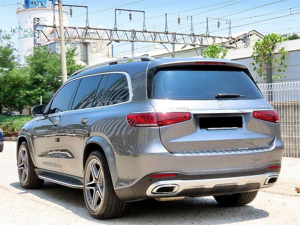 Mercedes-Benz GLS-Class — photo 03