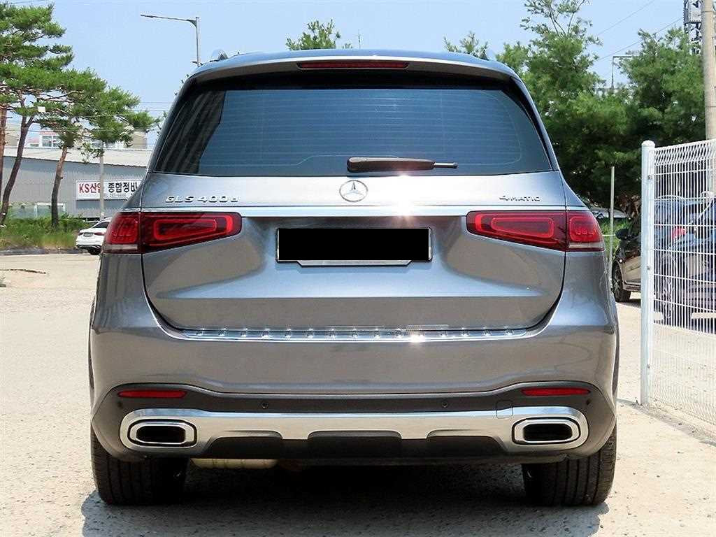 Mercedes-Benz GLS-Class — photo 04
