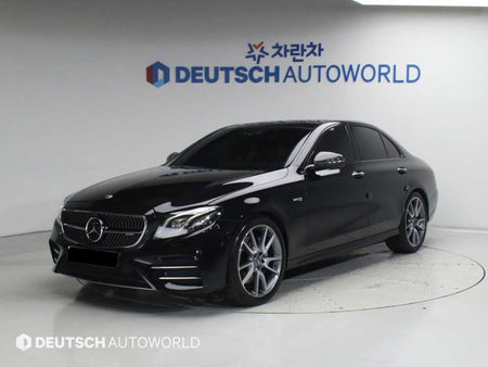 Mercedes-Benz E-Class — photo 01