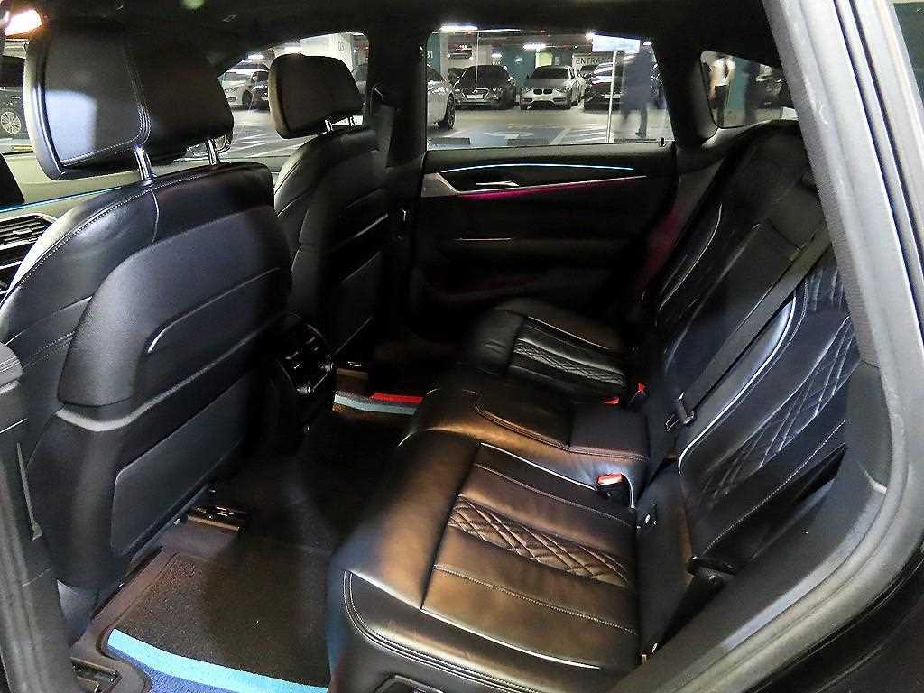 BMW Gran Turismo — photo 07