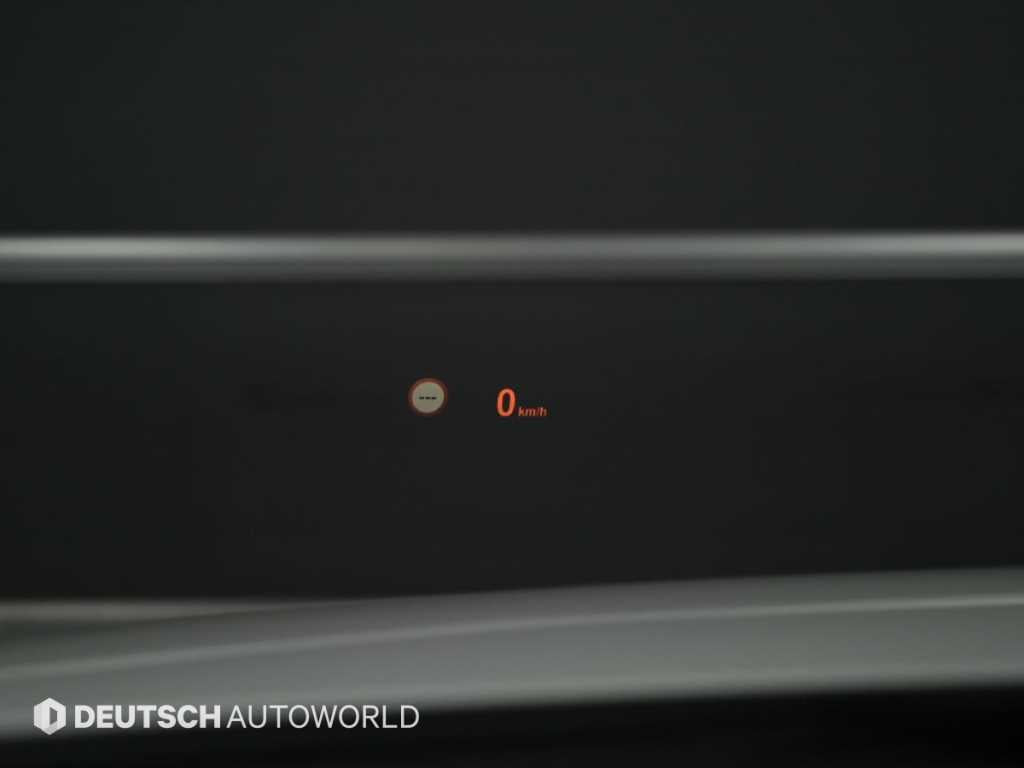 BMW 3-Series — photo 17