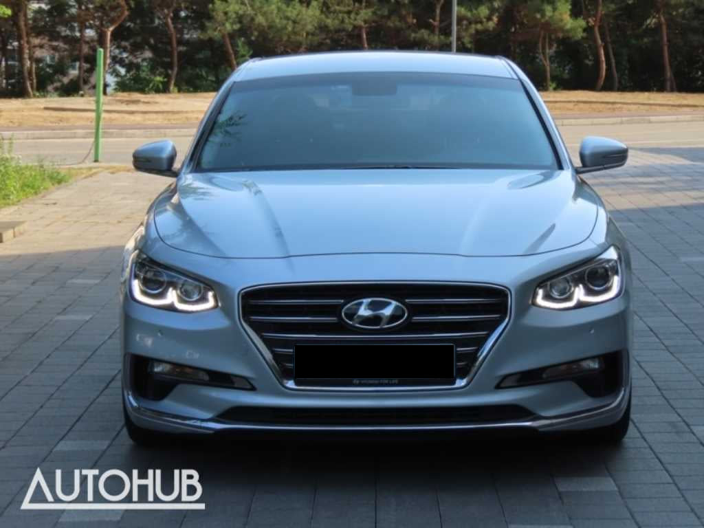 Hyundai Grandeur — photo 01