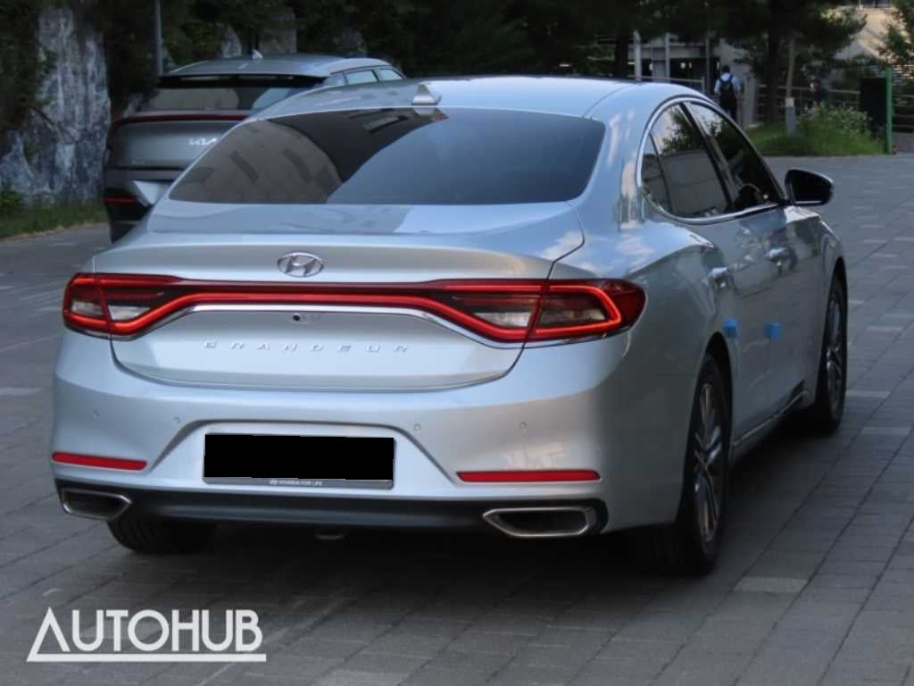Hyundai Grandeur — photo 03