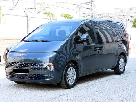 Hyundai Staria — photo 02