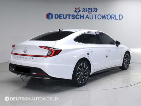 Hyundai Sonata — photo 02