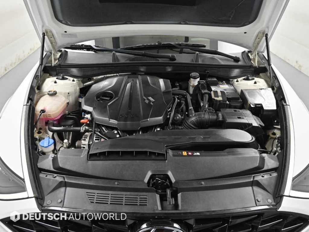 Hyundai Sonata — photo 06