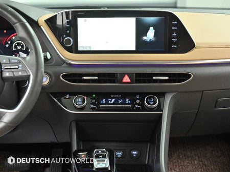 Hyundai Sonata — photo 14
