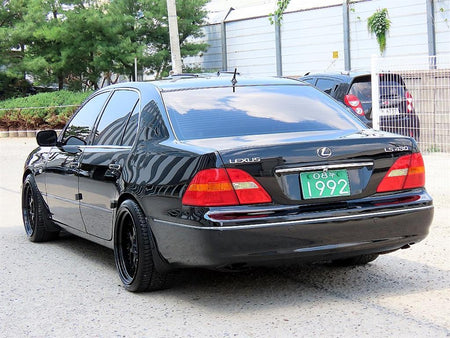 Lexus LS — photo 03