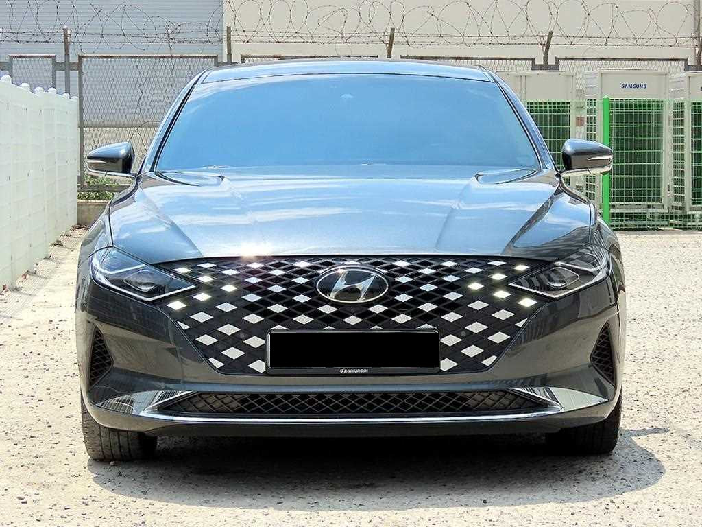 Hyundai Grandeur — photo 01