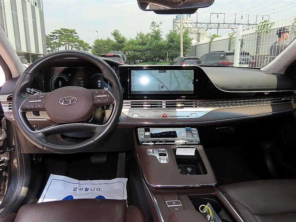 Hyundai Grandeur — photo 07