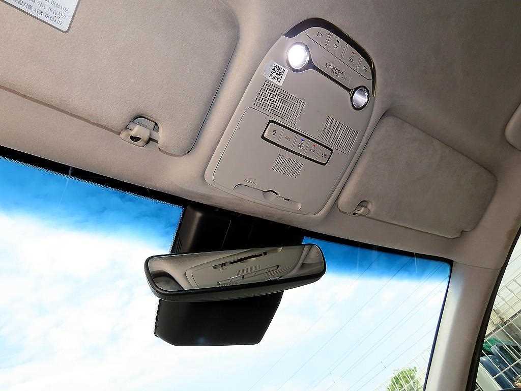 Hyundai Grandeur — photo 16