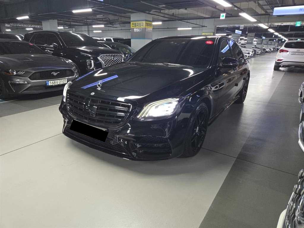 Mercedes-Benz S-Class — photo 04