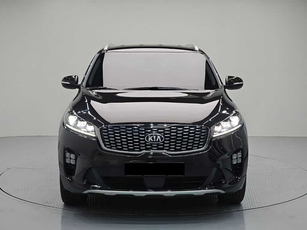 Kia Sorento — photo 02