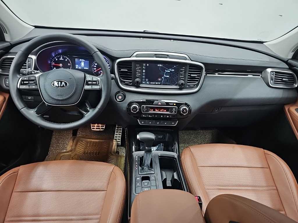Kia Sorento — photo 07