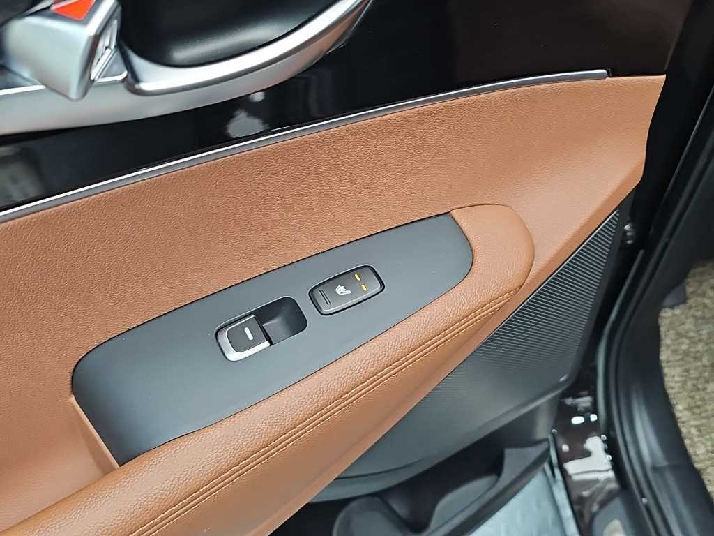 Kia Sorento — photo 13