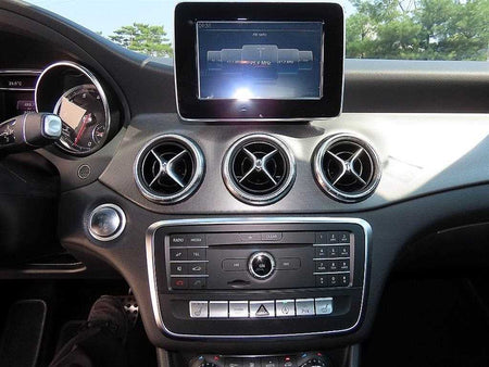 Mercedes-Benz CLA-Class — photo 13