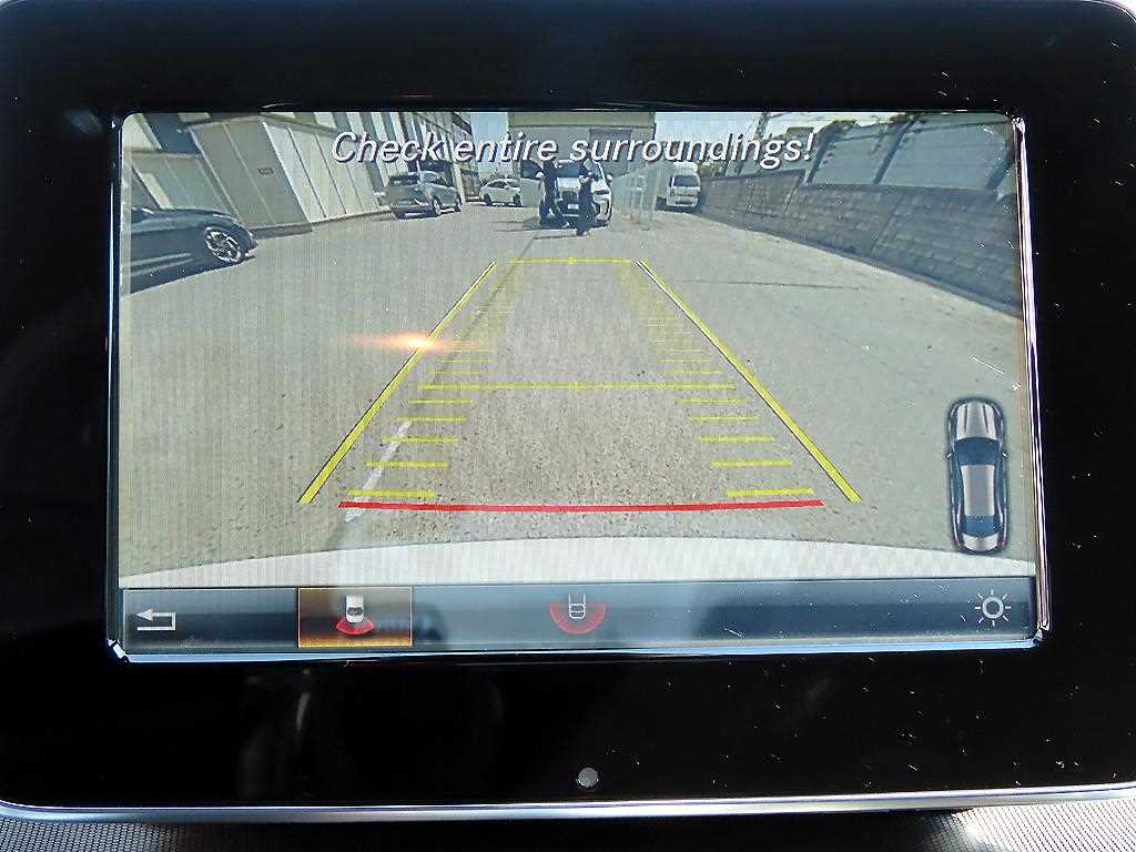 Mercedes-Benz CLA-Class — photo 15
