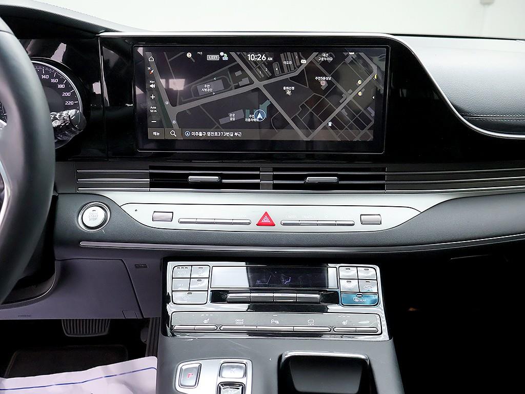 Hyundai Grandeur — photo 09