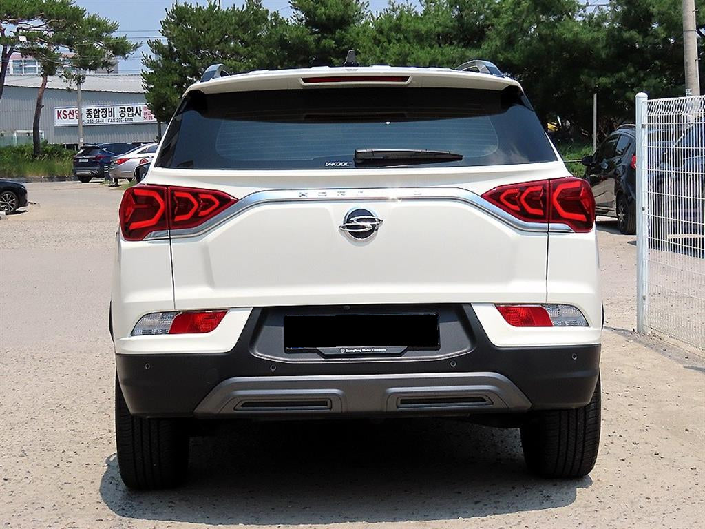 KGM KORANDO — photo 04