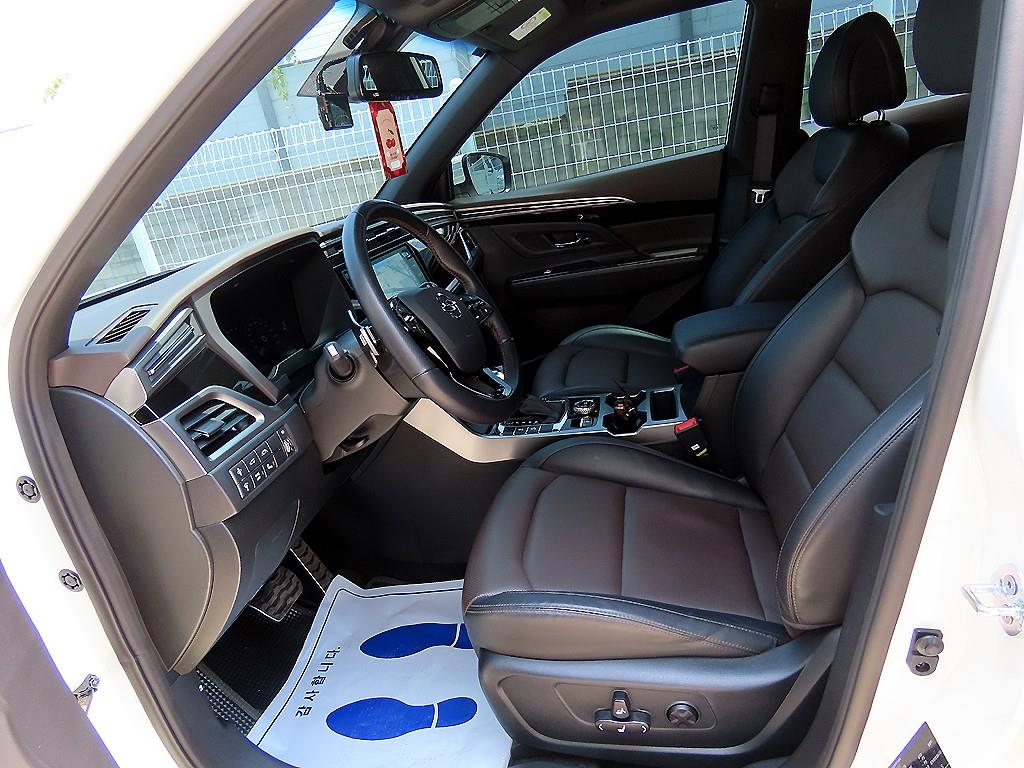 KGM KORANDO — photo 05