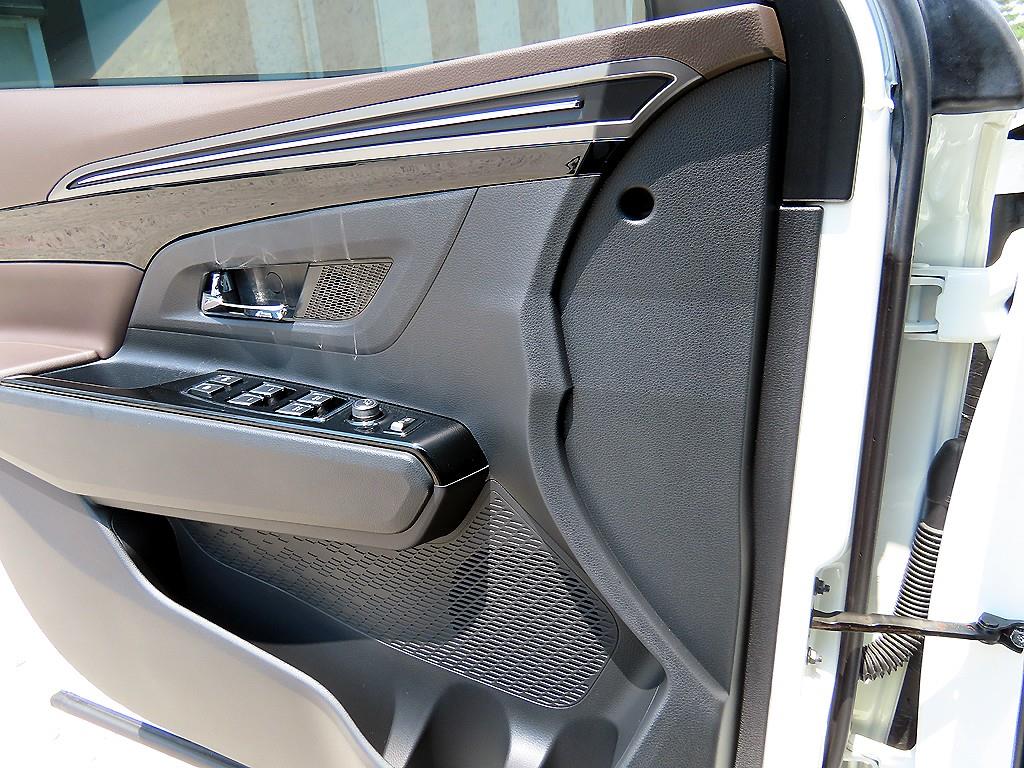 KGM KORANDO — photo 11