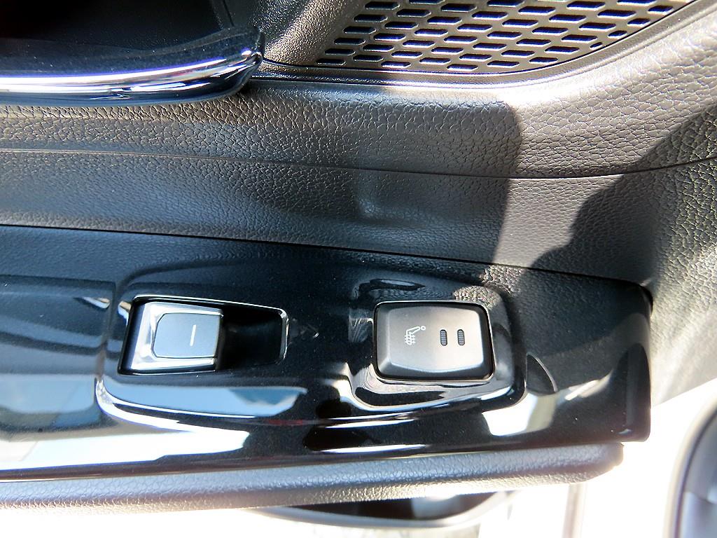 KGM KORANDO — photo 16