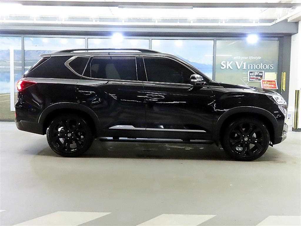 KGM Rexton — photo 03