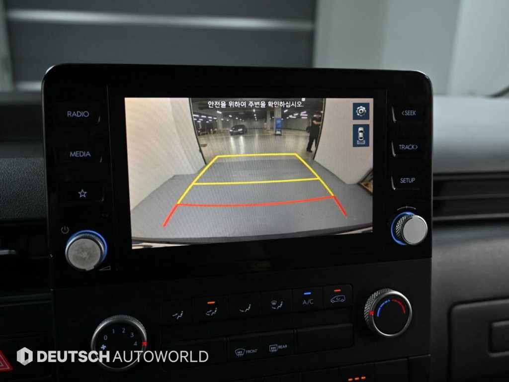 Hyundai Staria — photo 15