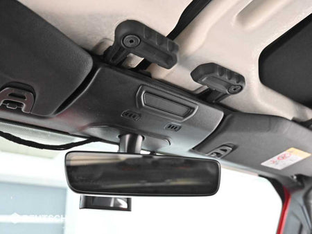 Jeep Wrangler — photo 18