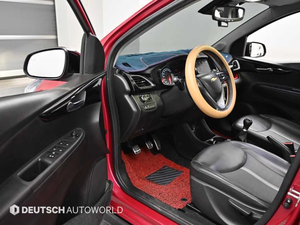 CHEVROLET Spark — photo 11