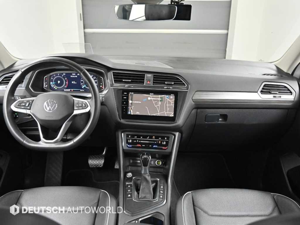 Volkswagen Tiguan — photo 07