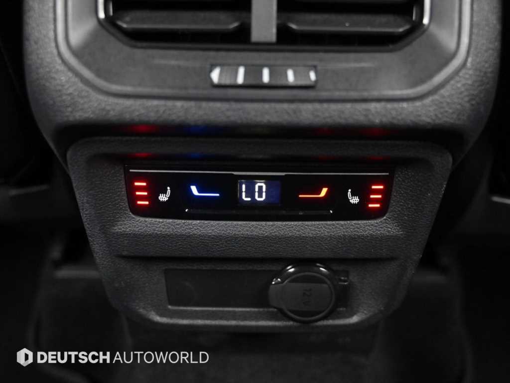 Volkswagen Tiguan — photo 16