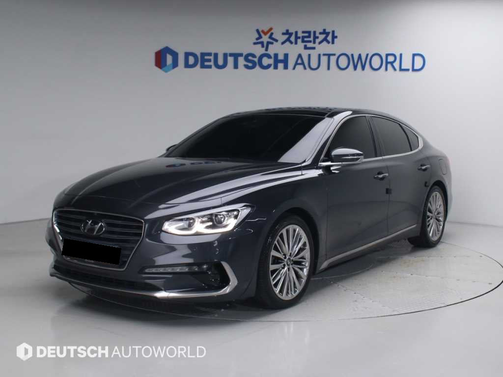 Hyundai Grandeur — photo 01