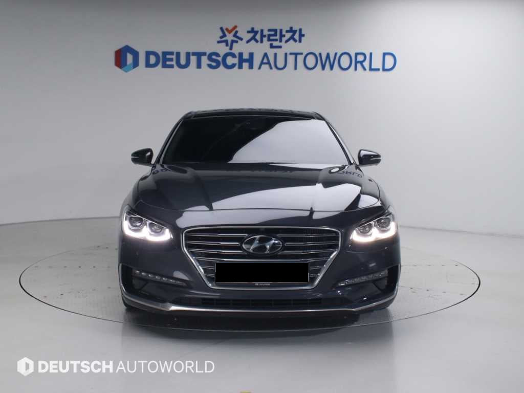 Hyundai Grandeur — photo 03