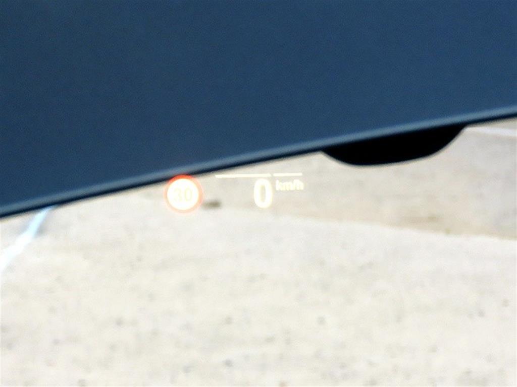 BMW X5 — photo 10