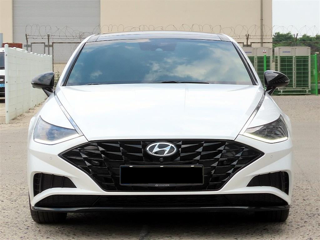 Hyundai Sonata — photo 01