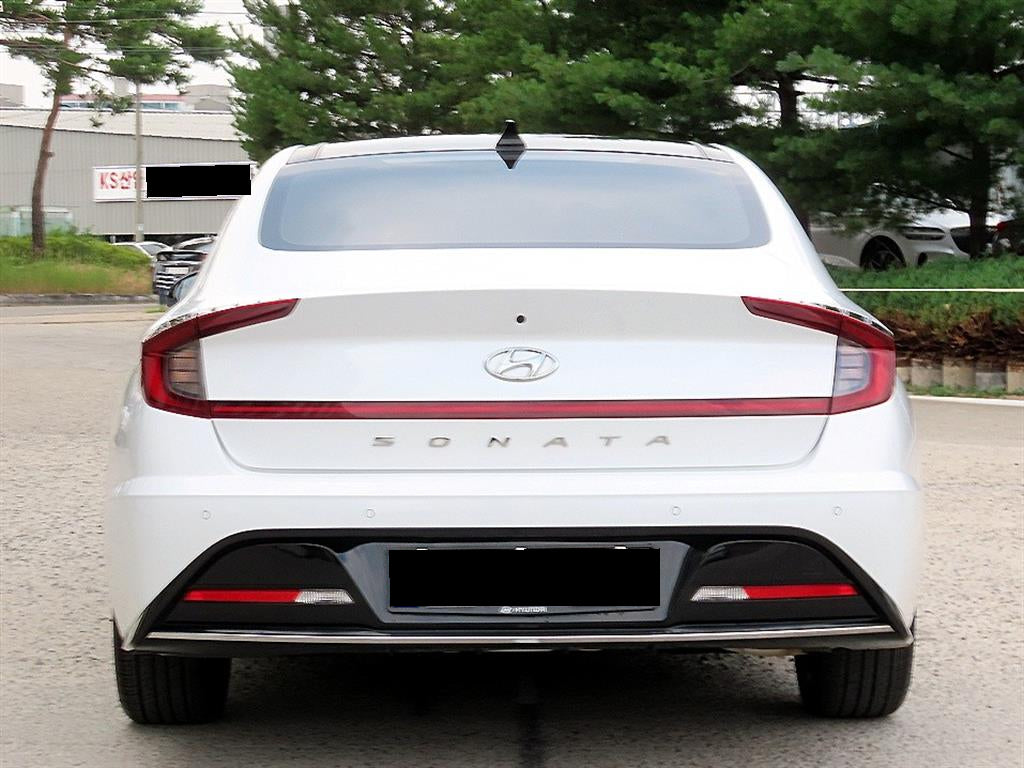 Hyundai Sonata — photo 04